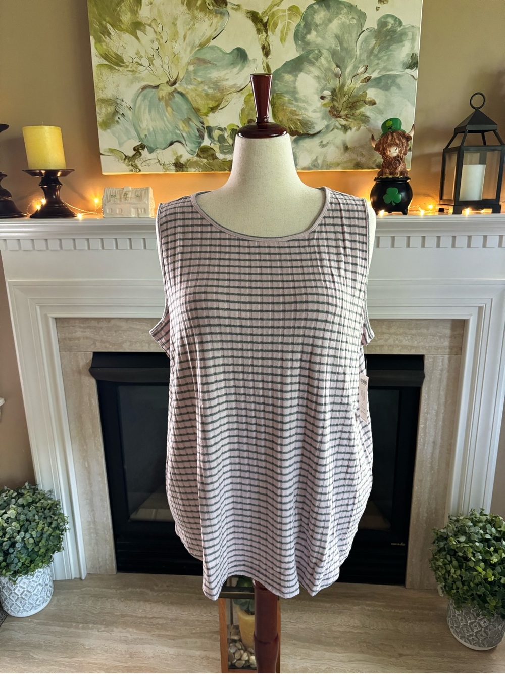 *NEW* Chico’s Zenergy Plush Chevron Stripe Tank - Venetian Pink - Size 20/22